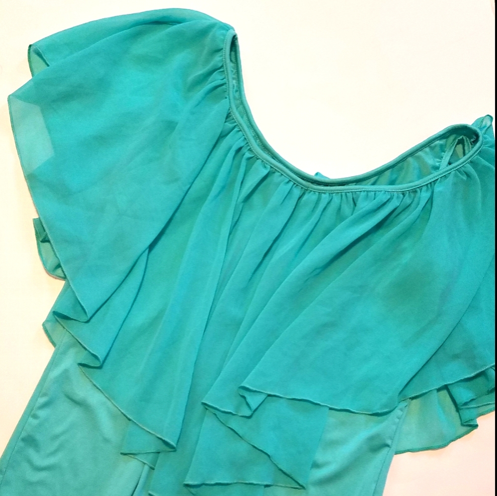 Beautiful Teal Blue Scoop Neck Blouse